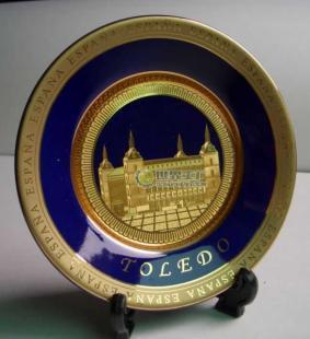 供應(yīng)陶瓷工藝盤、鍍金瓷盤、鎦金盤_禮品、工藝品、飾品_世界工廠網(wǎng)中國產(chǎn)品信息庫